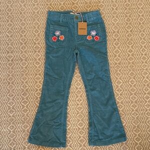 New Mini Boden Corduroy Bootcut Pants with Embroidered Flower Pockets. Youth 7/8